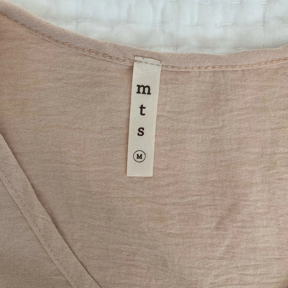 MTS Cream Ruffle Hem Blouse - Picture 3 of 4